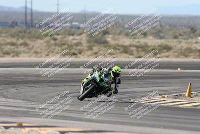 media/Jan-15-2026-Racers Edge (Thu) [[dfebeb70ab]]/3-B Group/Session 2 (Turn 11)/